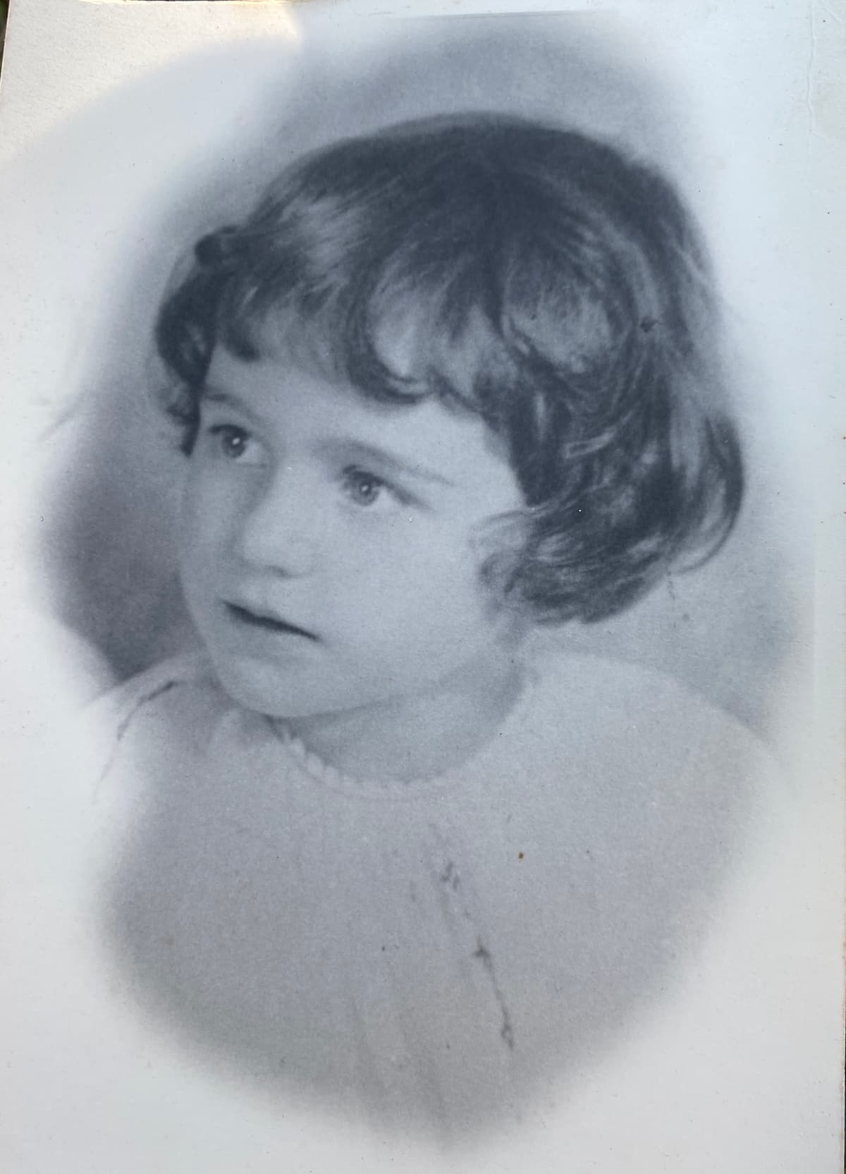 Unidentified young girl, ~1920s-1930s