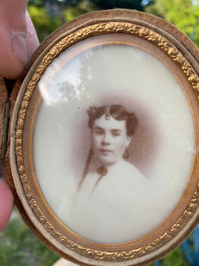 Rachel Warren \u2014 oval portrait case, labeled 'My Father's mother Rachel Warren'